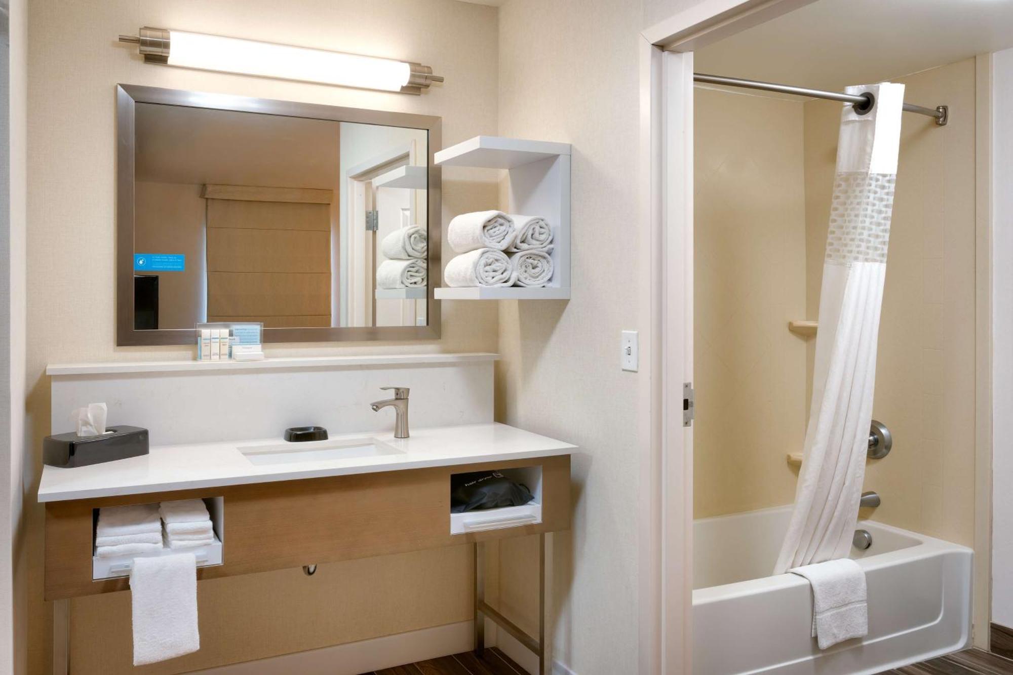 Hampton Inn Tremonton Kültér fotó