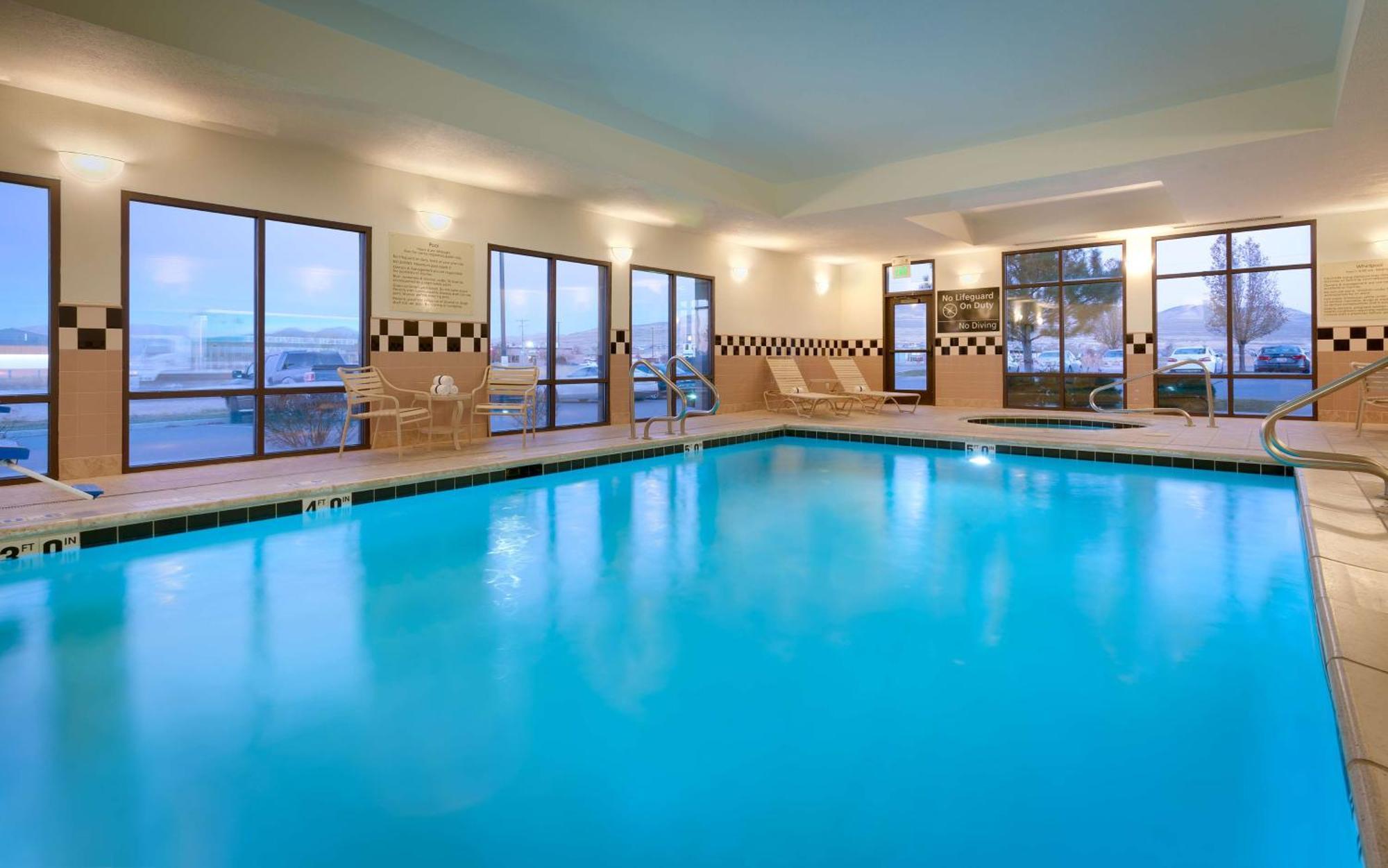 Hampton Inn Tremonton Kültér fotó